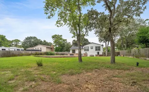 Exterior - 536 Benning Dr, Destin, FL 32541 photo 7 of 8