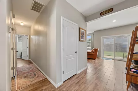 Entry Way - 520 Boulder St, Crestview, FL 32536 photo 1 of 3