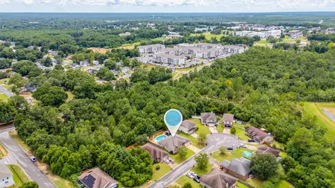 View/Area - 307 Gauntlet Dr, Crestview, FL 32539 photo 4 of 4