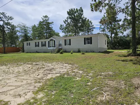 350 E Laurel Ln, Defuniak Springs, FL 32433