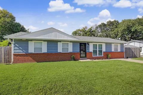 217 NW Katherine Pl, Fort Walton Beach, FL 32548
