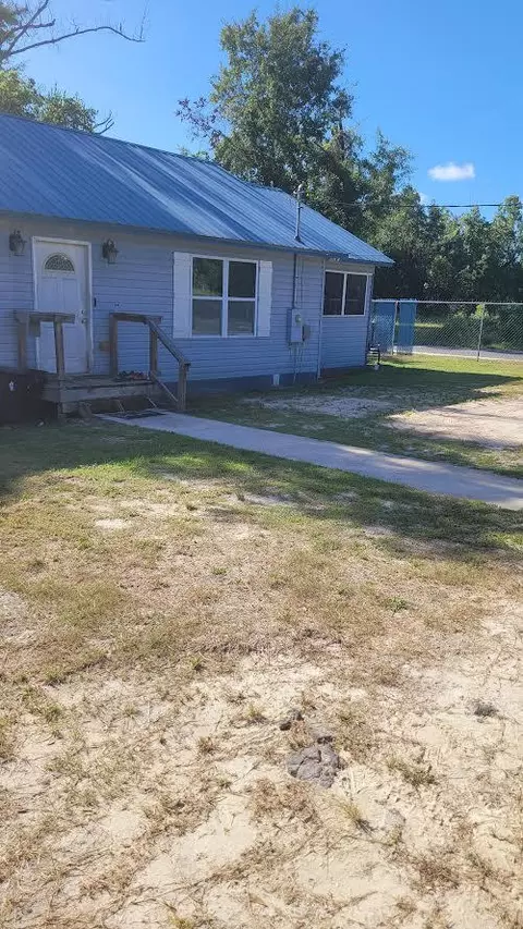 3114 E 2nd Ct, Panama City, FL 32401