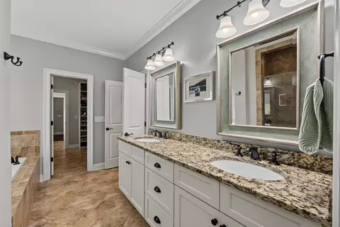 Bath - 1457 Mill Creek Dr, Baker, FL 32531 photo 3 of 6
