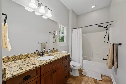 Bath - 1457 Mill Creek Dr, Baker, FL 32531 photo 6 of 6