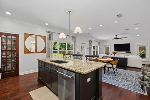 Kitchen - 1457 Mill Creek Dr, Baker, FL 32531 photo 4 of 9