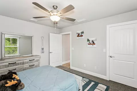 Bedroom - 6617 Prosperity Ln, Milton, FL 32570 photo 7 of 9