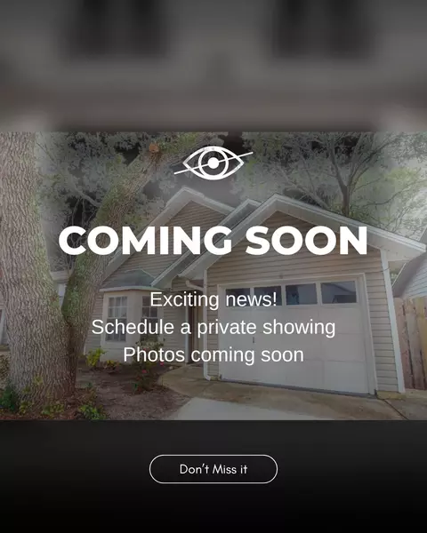 8 Forest Breeze Ct, Fort Walton Beach, FL 32547