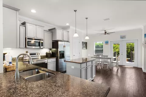 Kitchen - 77 Grayling Way, Inlet Beach, FL 32461 photo 3 of 3