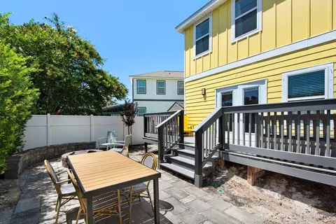 Exterior - 77 Grayling Way, Inlet Beach, FL 32461 photo 4 of 8