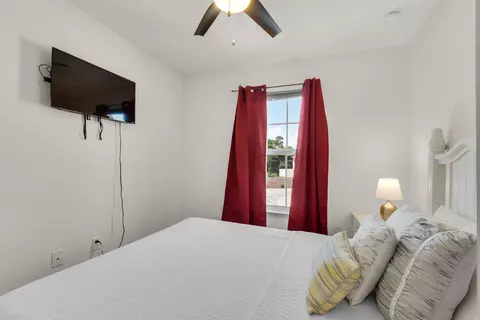 Bedroom - 77 Grayling Way, Inlet Beach, FL 32461 photo 7 of 7