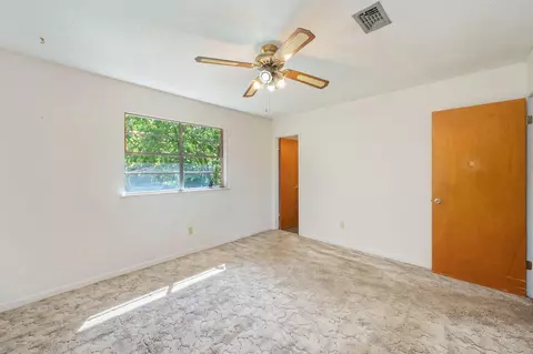 Bedroom - 5630 Buck Ward Rd, Baker, FL 32531 photo 6 of 9