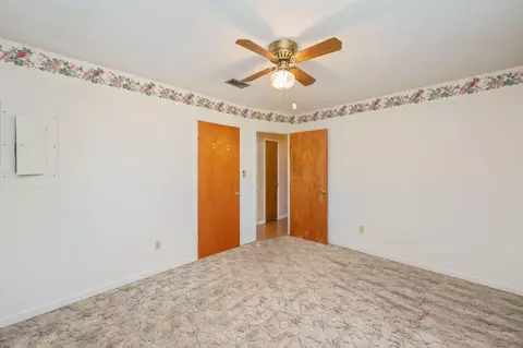 Bedroom - 5630 Buck Ward Rd, Baker, FL 32531 photo 4 of 9