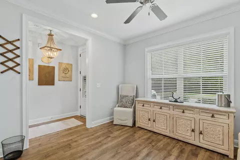 Entry Way - 46 Laurel Oaks Dr, Freeport, FL 32439 photo 6 of 7