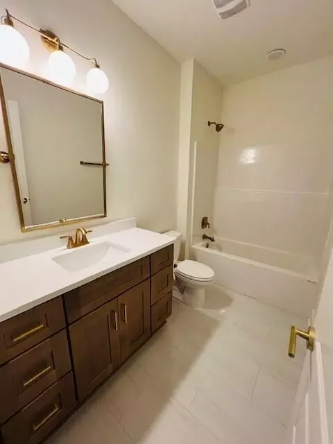 Bath - 71 Leap Year Ln, Freeport, FL 32439 photo 2 of 12