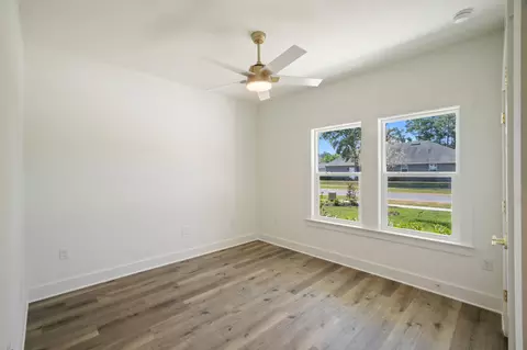 Bedroom - 71 Leap Year Ln, Freeport, FL 32439 photo 3 of 12