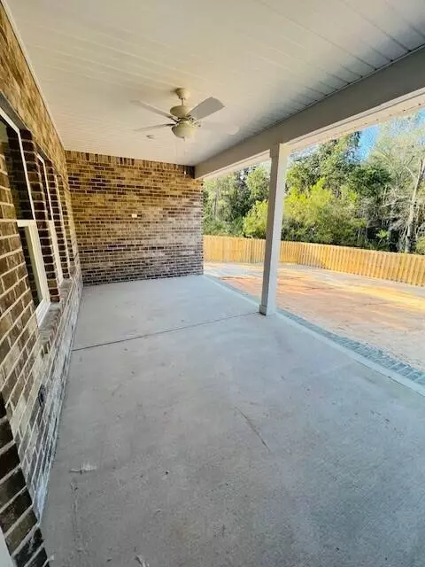 Exterior - 71 Leap Year Ln, Freeport, FL 32439 photo 6 of 21