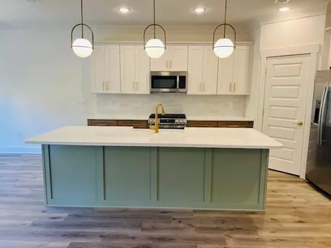 Kitchen - 71 Leap Year Ln, Freeport, FL 32439 photo 1 of 8