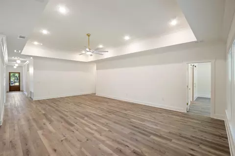 Living - 71 Leap Year Ln, Freeport, FL 32439 photo 7 of 8