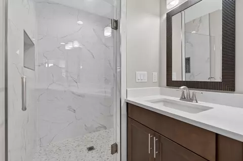 Bath - 4540 Hermosa Rd, Crestview, FL 32539 photo 6 of 12