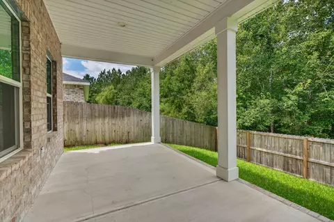 Exterior - 4540 Hermosa Rd, Crestview, FL 32539 photo 6 of 11