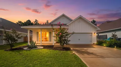 156 Emarie Grey Cir, Santa Rosa Beach, FL 32459