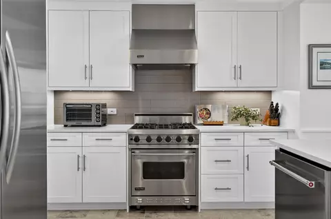 Kitchen - 337 S Bridge Ln # 314B, Watersound, FL 32461 photo 8 of 10