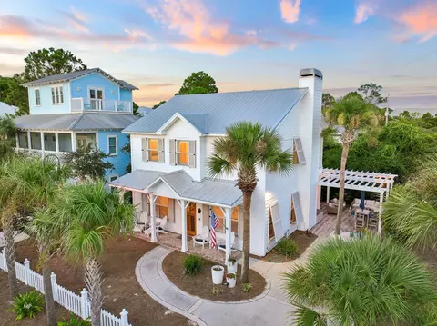 46 Crystal Ct, Santa Rosa Beach, FL 32459