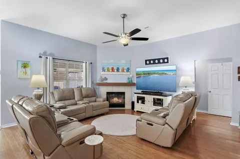 Living - 362 Bay Tree Dr, Miramar Beach, FL 32550 photo 3 of 4