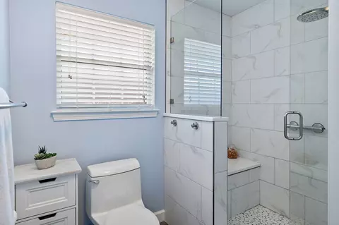 Bath - 362 Bay Tree Dr, Miramar Beach, FL 32550 photo 3 of 4