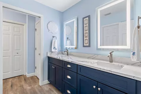 Bath - 362 Bay Tree Dr, Miramar Beach, FL 32550 photo 2 of 4