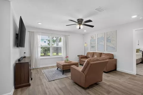 Living - 379 This Way, Freeport, FL 32439 photo 2 of 2