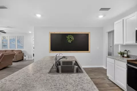 Kitchen - 379 This Way, Freeport, FL 32439 photo 2 of 4