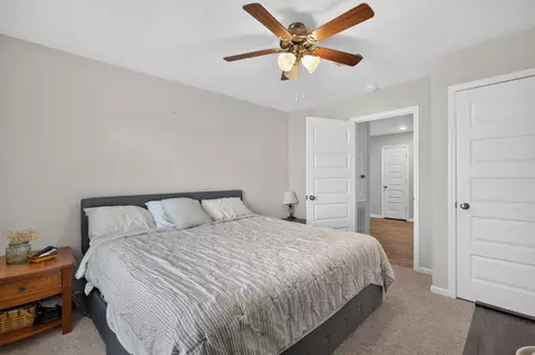Bedroom - 379 This Way, Freeport, FL 32439 photo 4 of 4