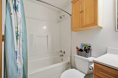 Bath - 2240 Riddle Rd, Cantonment, FL 32533 photo 8 of 8