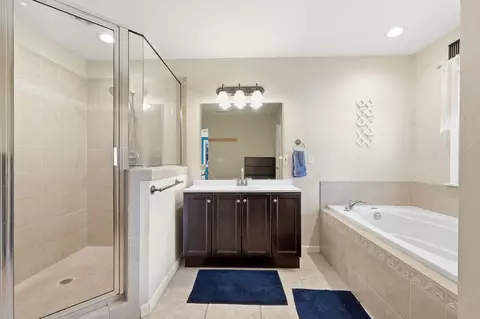 Bath - 2240 Riddle Rd, Cantonment, FL 32533 photo 2 of 8