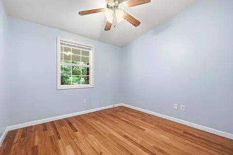 Bedroom - 2240 Riddle Rd, Cantonment, FL 32533 photo 4 of 7