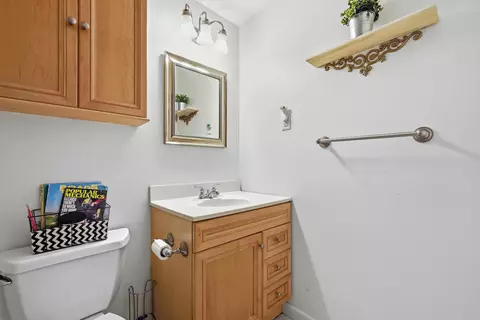 Bath - 2240 Riddle Rd, Cantonment, FL 32533 photo 7 of 8