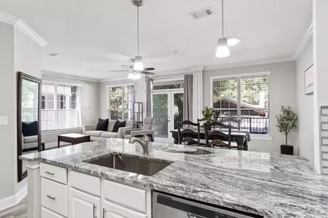 159 SE Brooks St #207, Fort Walton Beach, FL 32548