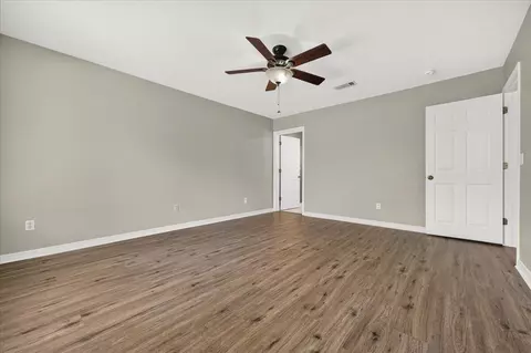 Bedroom - 5197 Whitehurst Ln, Crestview, FL 32536 photo 1 of 6