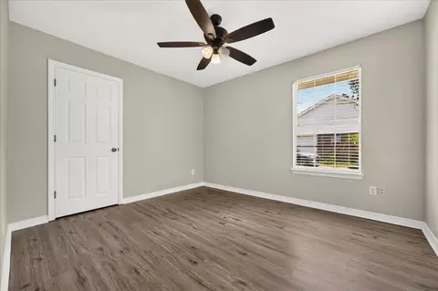 Bedroom - 5197 Whitehurst Ln, Crestview, FL 32536 photo 4 of 6