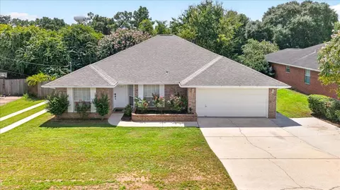 Exterior - 5197 Whitehurst Ln, Crestview, FL 32536 photo 2 of 13