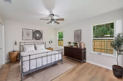 Bedroom - 399 E Railroad Ave, Crestview, FL 32539 photo 6 of 8