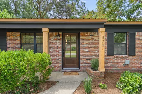 324 SW Harbor Pl, Fort Walton Beach, FL 32548