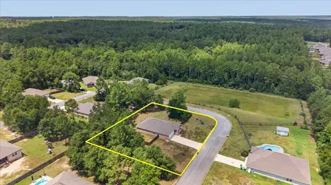 View/Area - 3485 Sparco Dr, Crestview, FL 32539 photo 6 of 6