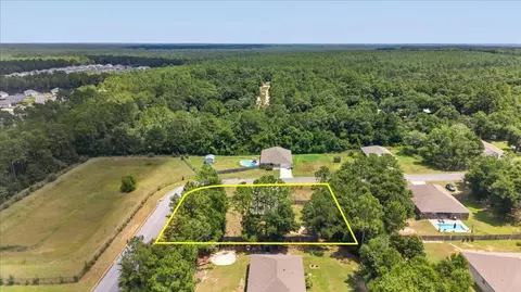 View/Area - 3485 Sparco Dr, Crestview, FL 32539 photo 5 of 6