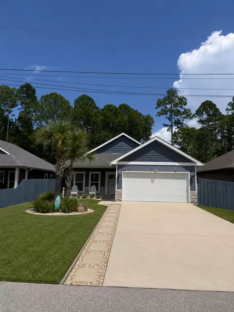 Exterior - 2980 N 18th Ave, Milton, FL 32583 photo 3 of 14