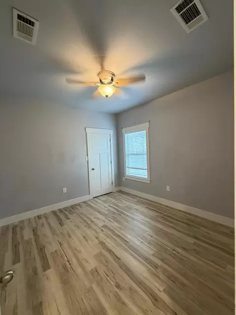 Bedroom - 2980 N 18th Ave, Milton, FL 32583 photo 2 of 6