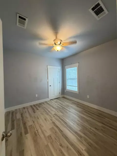 Bedroom - 2980 N 18th Ave, Milton, FL 32583 photo 3 of 6