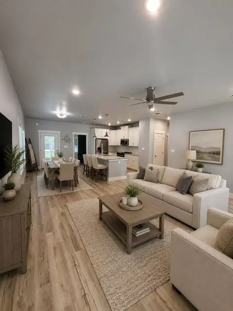 Living - 2980 N 18th Ave, Milton, FL 32583 photo 1 of 4