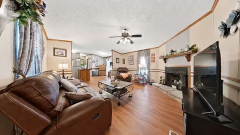 5105 Central Dr, Pace, FL 32571 photo 6